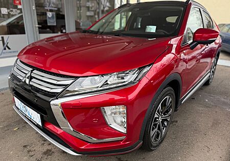 Mitsubishi Eclipse Cross Top 4WD / 1. Hand