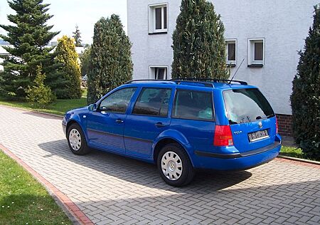 VW Golf Volkswagen 1.6 Special Variant Special