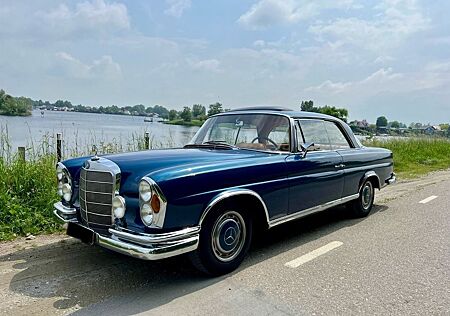 Mercedes-Benz S 250 SE250 Coupé