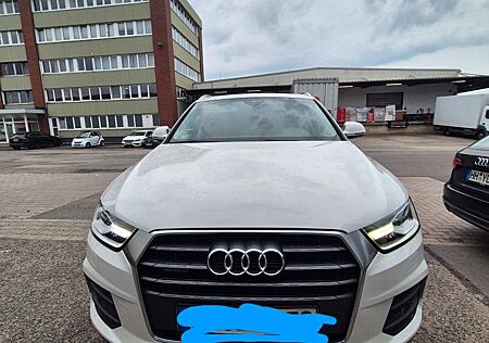 Audi Q3 2.0 TDI S tronic quattro sport sport
