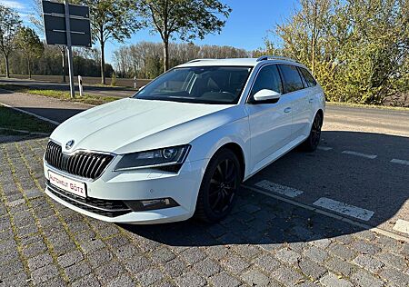 Skoda Superb Combi Style*Bi-Xenon*LED*Kamera*ACC*Navi*