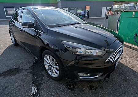Ford Focus 1,5 EcoBoost 110kW Titanium 8-fach bereift