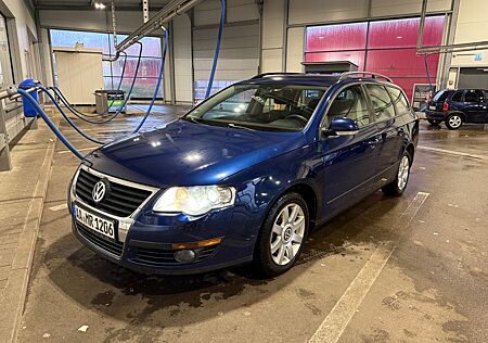 VW Passat Variant Volkswagen 2.0 TDI 125kW Comfortline Var...