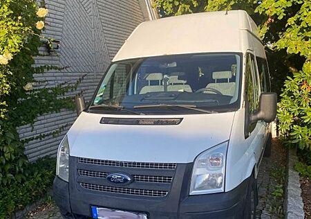 Ford Transit L2H2 mit Hochdach - reisefreudig