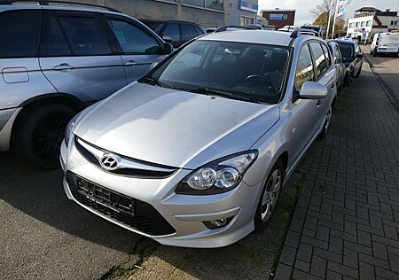 Hyundai i30 1.4 CW Kombi Klima Radio CD HU/AU 04/2026