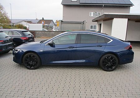 Opel Insignia gebraucht kaufen Opel Insignia 2.0D NAVI LEDER KAMER TOT SPUR SHD HEAD