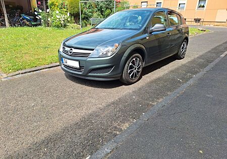 Opel Astra 1.6 Ecotec Cosmo Cosmo