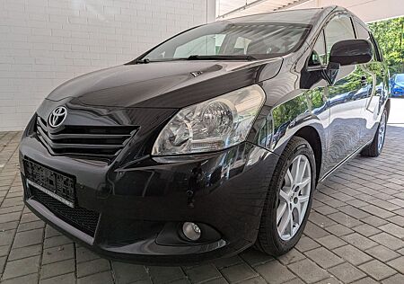 Toyota Verso Travel*1.Hand*Klima*Nav*Cam*7 Sitze