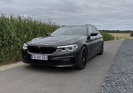 BMW 520d xDrive Touring Luxery Line