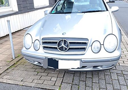 Mercedes-Benz 200 CLK