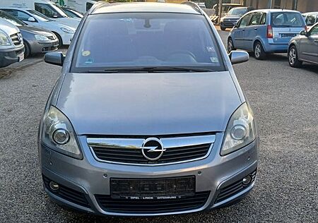 Opel Zafira B Edition