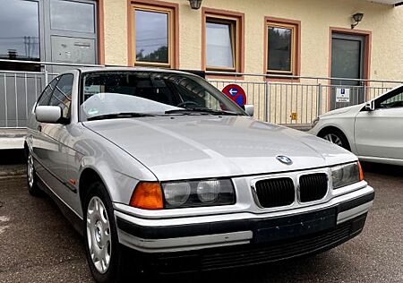BMW 316 e36 Compact nur 52.000km