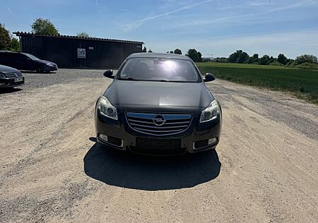 Opel Insignia A Lim. Cosmo