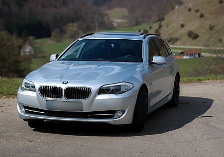 BMW 535i Touring, treuer Wegbelgeiter, Checkheft