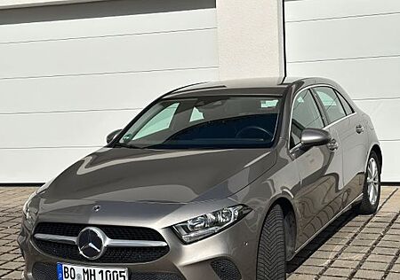 Mercedes-Benz A 180 - 2. Hand - 40.000km