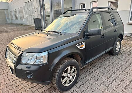 Land Rover Freelander TD4 HSE Allrad Navi Leder Panorama