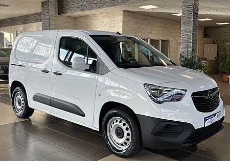 Opel Combo Cargo Edition erhöhte Nutzlast 3-Sitze PDC