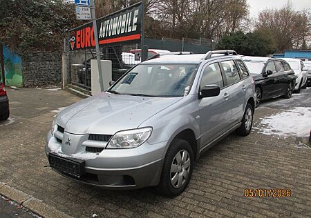 Mitsubishi Outlander 2.0 Invite