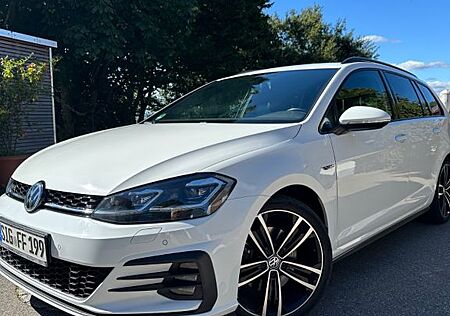 VW Golf Volkswagen 2.0 TDI BMT DSG GTD Variant GTD