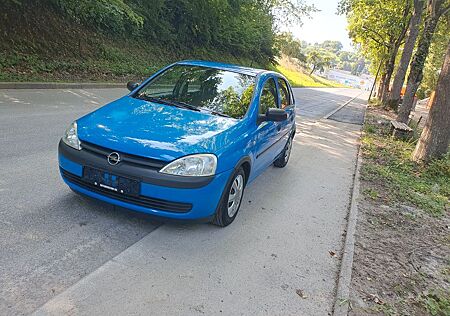 Opel Corsa 1.0 -