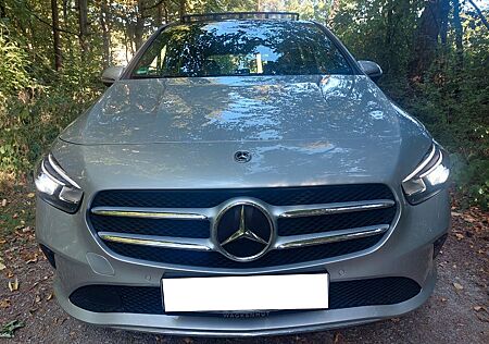 Mercedes-Benz B 200 B -Klasse 200 d/Panorama/AHK