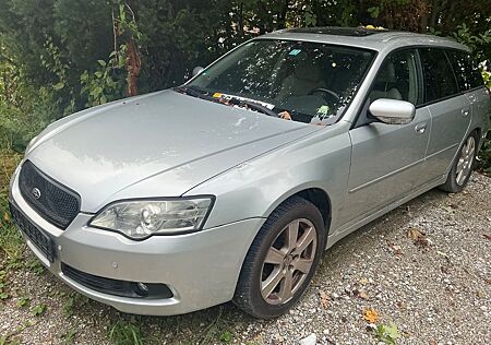 Subaru Legacy Kombi 3.0R spec. B Navi Autom. spec. B