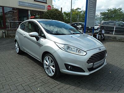 Ford Fiesta Titanium **Zahnriemen neu**