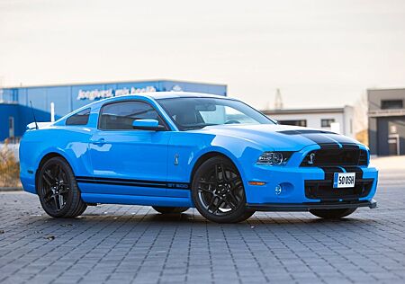 Ford Mustang SHELBY GT500 SVT 5.8 V8 Supercharged
