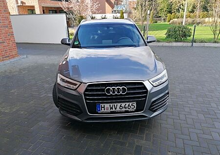 Audi Q3 1.4 TFSI Sport S-Line | Top Gepflegt