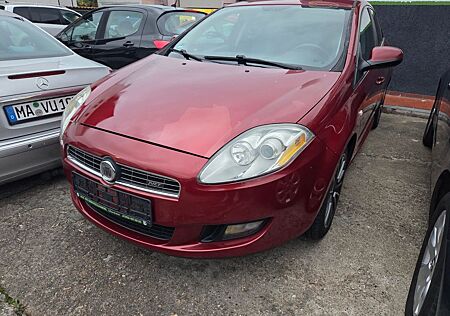 Fiat Bravo 1.4 16V T JET Racing