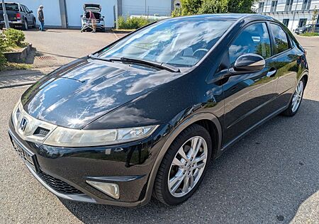 Honda Civic Lim. 5-trg. 1.8 Sport