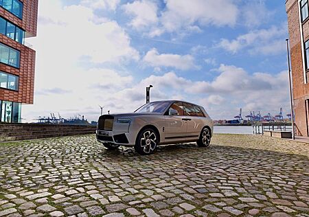 Rolls-Royce Cullian Black Badge 4 Seats I Starlight I TV I M