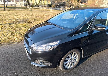 Ford S-Max gebraucht kaufen Ford S-Max 2,0TDCi 132kW Business Edition Busines...