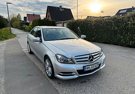 Mercedes-Benz C 250 BlueEFFICIENCY AVANTG. Autom. AVANTGARDE