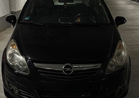 Opel Corsa 1.4 / TÜV DEZ 2026 / ROSTFREI