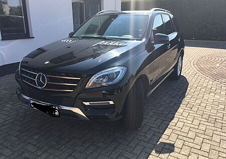 Mercedes-Benz ML 350 BlueTEC 4MATIC -