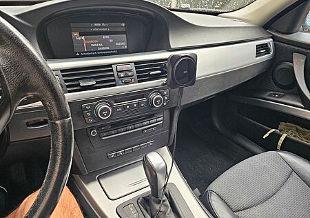 BMW 325d touring -