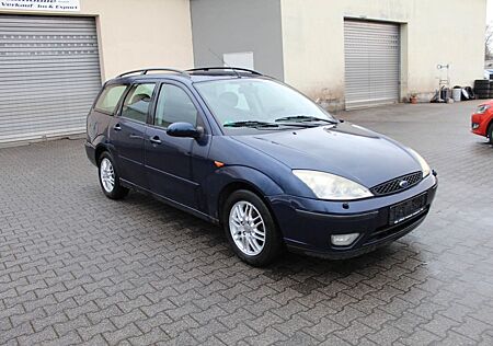 Ford Focus 1.6 Turnier Ghia