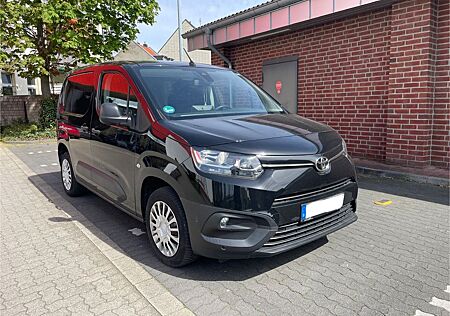 Toyota Pro Ace Proace City 1,2-l-Turbo 81kW L1