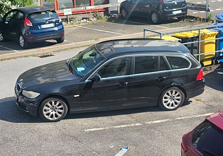 BMW 318d Touring -
