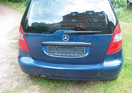 Mercedes-Benz A 180 BlueEFFICIENCY -