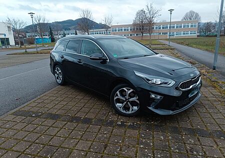Kia Cee'd Sportswagon 1.4 T-GDI DCT Platinum Ed....