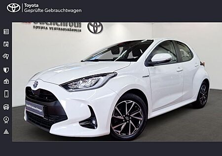 Toyota Yaris Hybrid Team Deutschland +Carplay+Kamera
