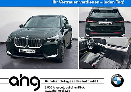 BMW iX1 gebraucht kaufen BMW iX1 xDrive30 Navi Bluetooth PDC Kurvenlicht