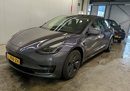 Tesla Model 3 Standard RWD Plus FACELIFT [ TREKHAAK+LF