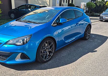 Opel Astra OPC 2L Turbo Euro 6