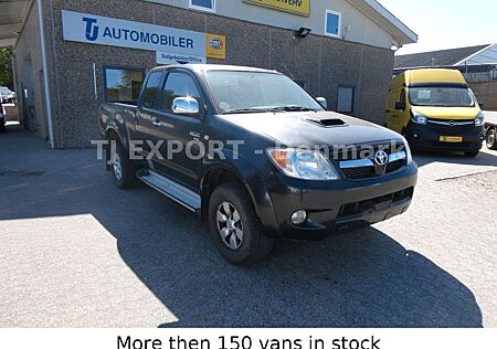 Toyota Hilux Extra Cab Sol 4x4 SR5