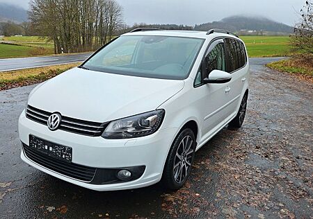 VW Touran Volkswagen 1.2 TSI mit Panorama Dach