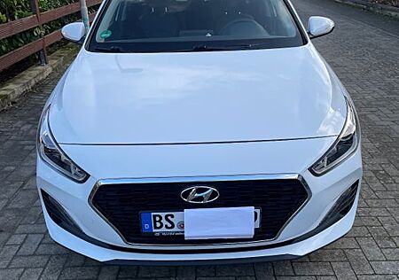 Hyundai i30 1.4 Select Select