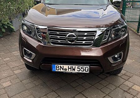 Nissan Navara NP300 N-Connecta King Cab 4x4